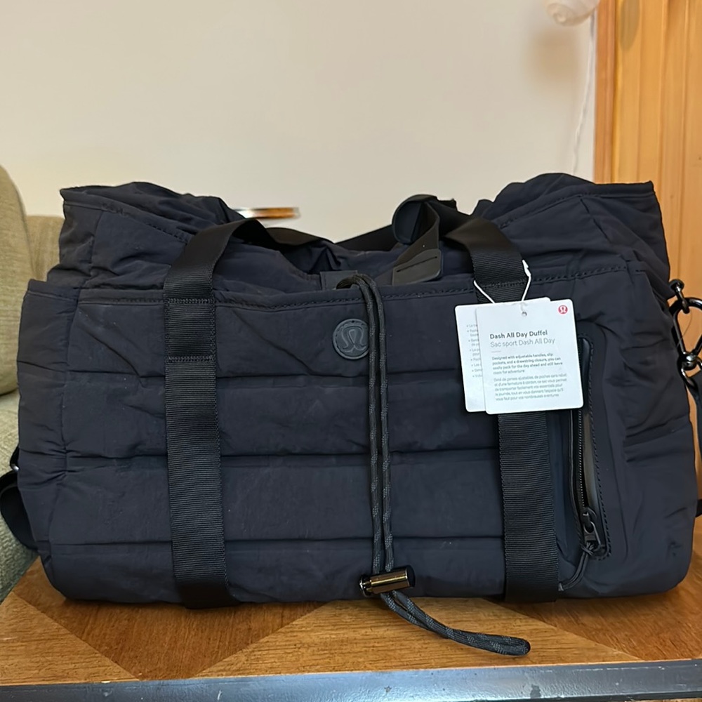 Lululemon Dash All Day Black Duffel Bag